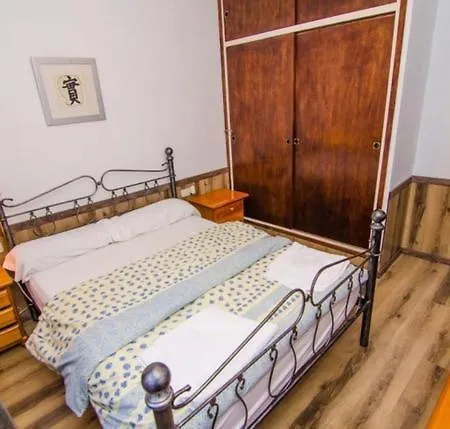 Apartment Caules Sleeps 4 Pool
